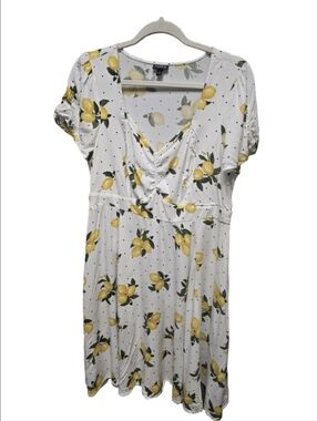 Torrid White Lemon Dot Dress Print V-Neck Summer Dress Sz.1 (14/16)